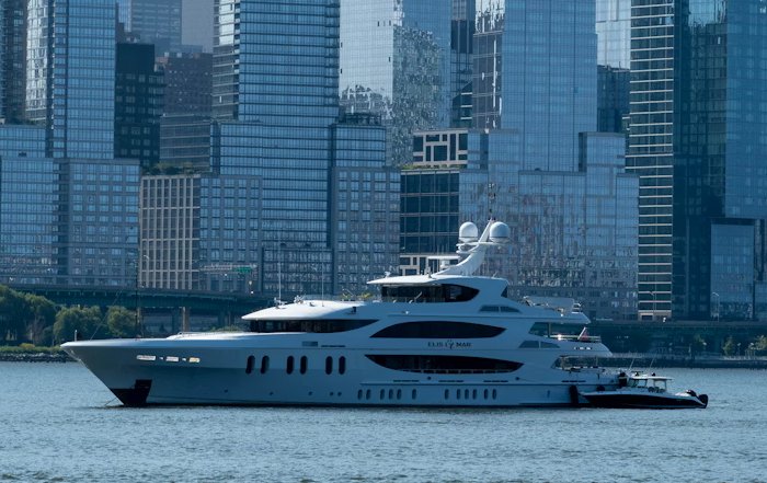 Article Image for Automation and AI in Modern Yacht Systems