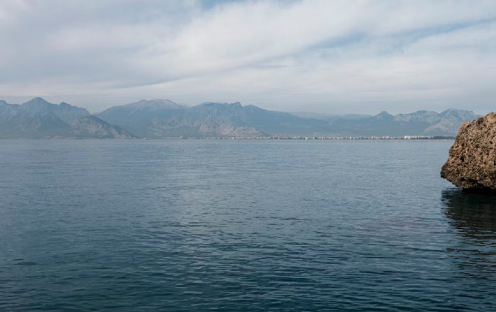 Article Image for Cruising the Great Lakes: An Underrated Adventure