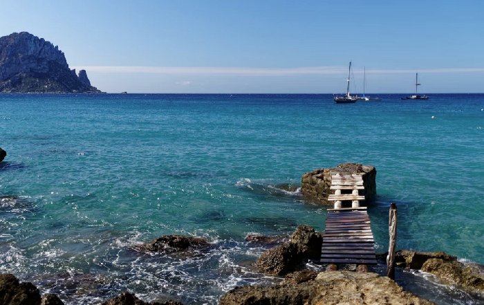 Article Image for The Allure of the Italian Amalfi Coast by Sea